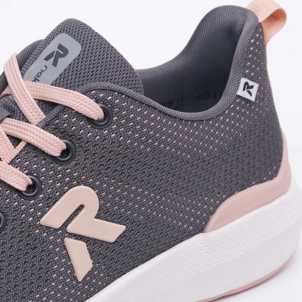 40100 Lace Up Sneaker - Image 16