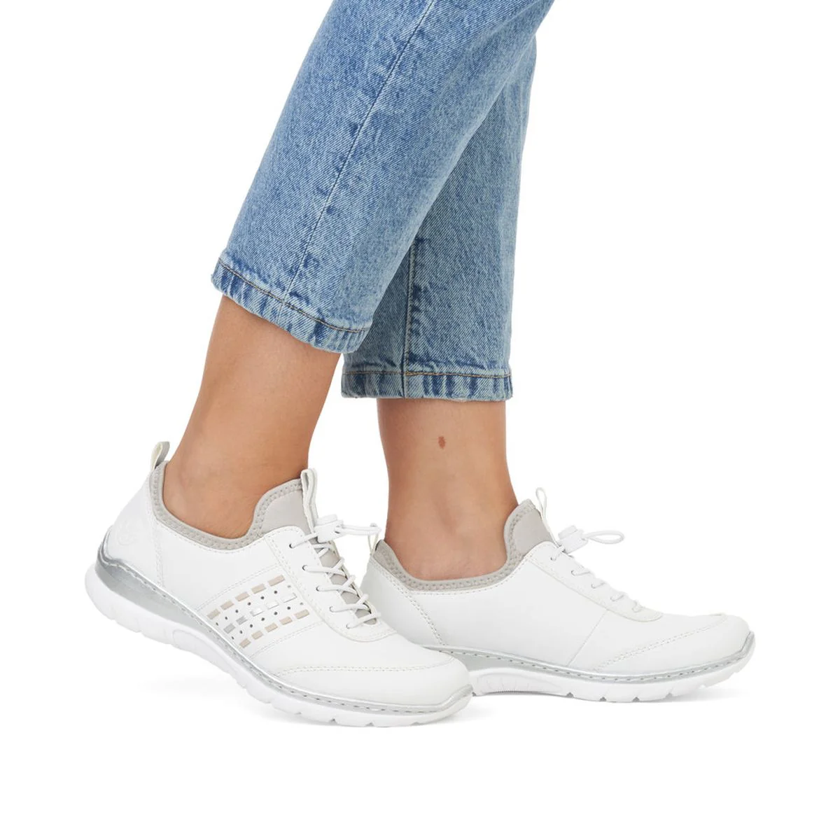 L3259 White Slip ON Shoe - Image 7