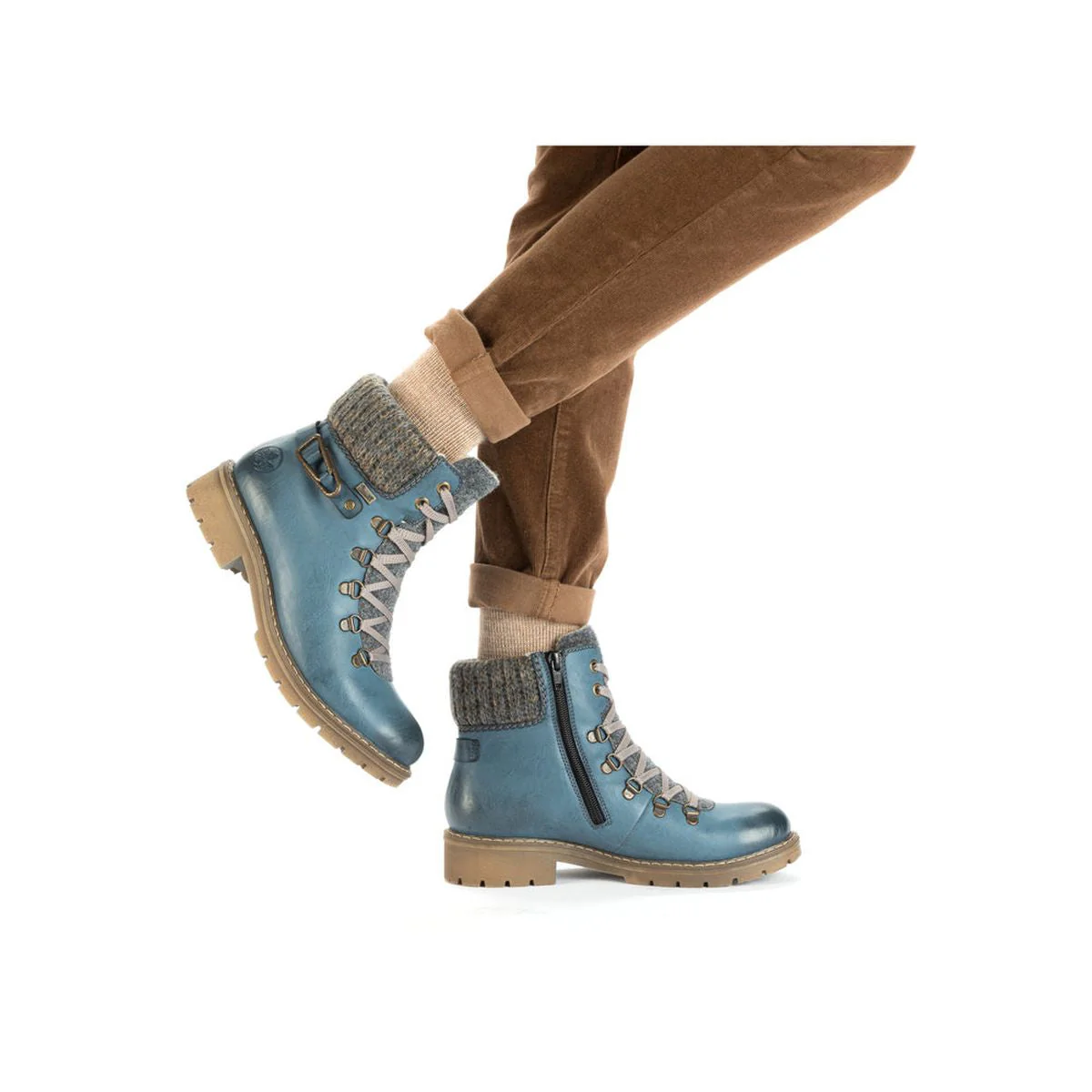 Y9131 Lace Up Boots - Image 8